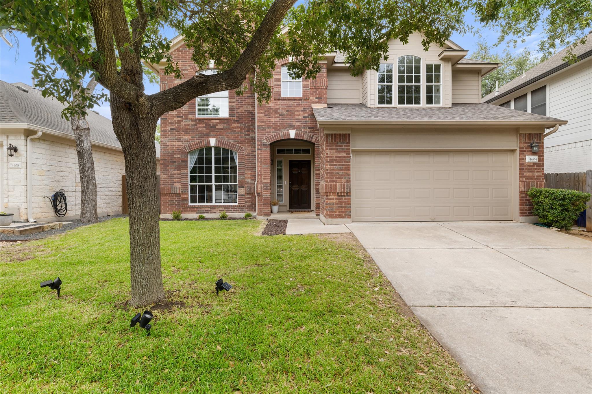 4604 Hibiscus Valley Dr, Austin, TX 78739