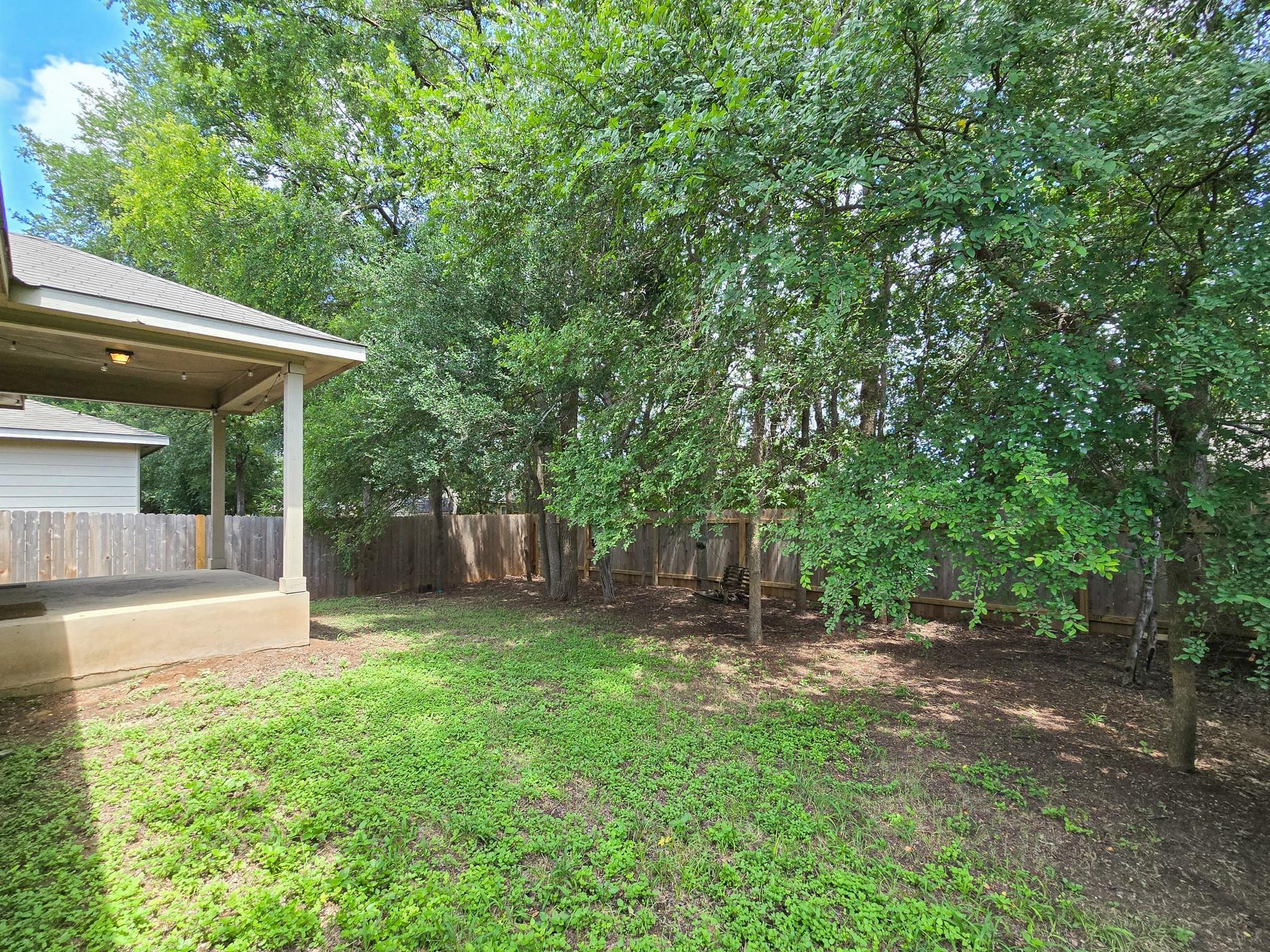 5125 English Glade Dr, Austin, TX 78724