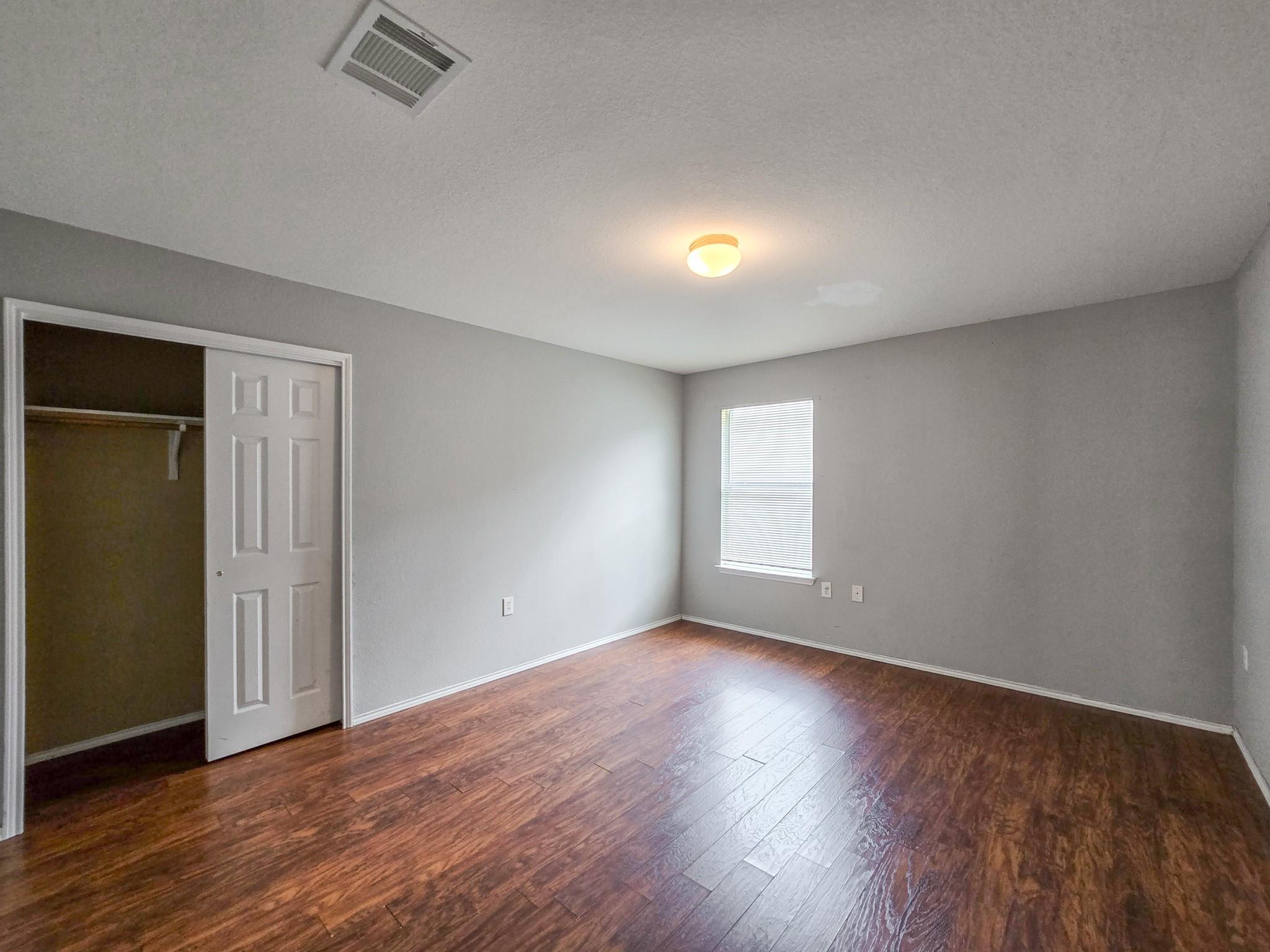 5125 English Glade Dr, Austin, TX 78724