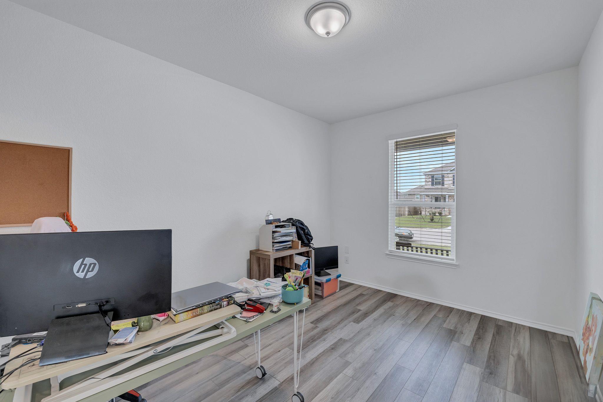 1310 Daniel Dr, Belton, TX 76513