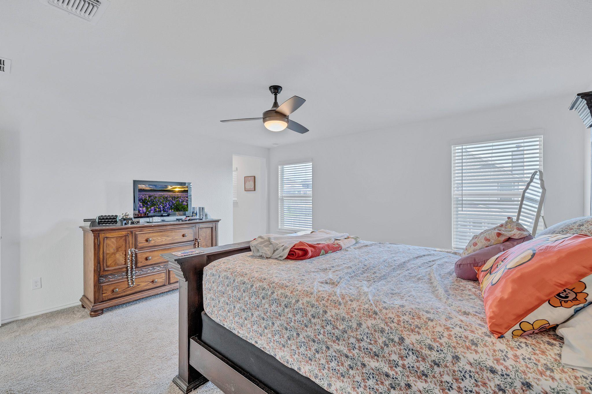 1310 Daniel Dr, Belton, TX 76513