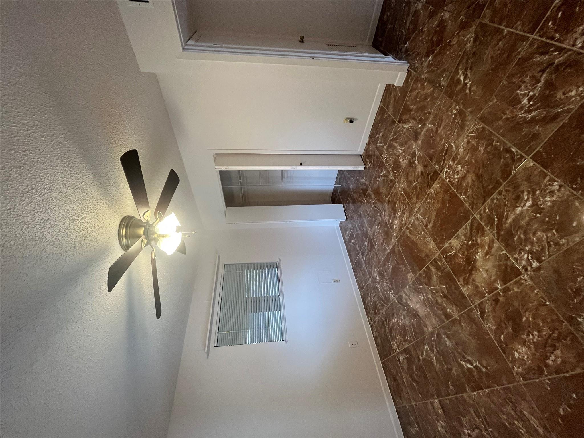 7406 Southgate Ln # A, Austin, TX 78744