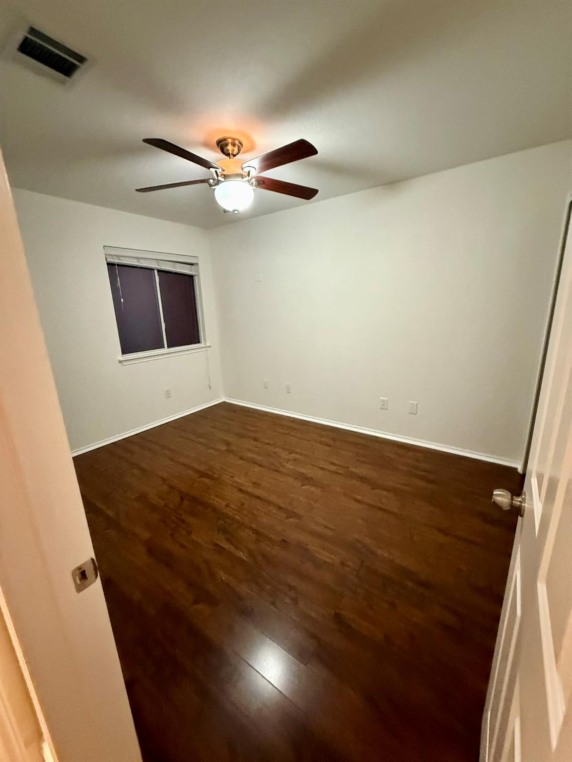 1018 Gentry Dr, Leander, TX 78641