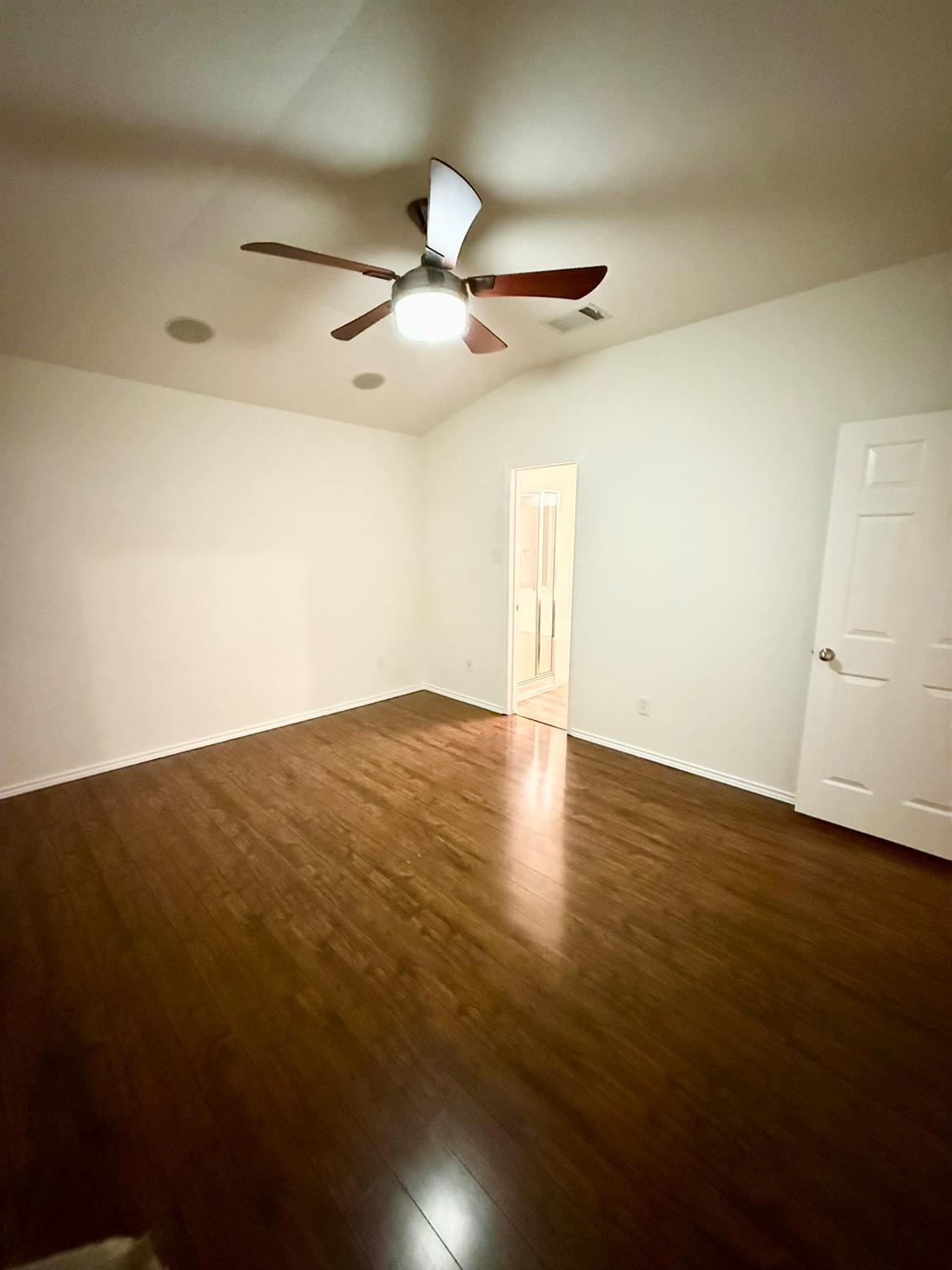 1018 Gentry Dr, Leander, TX 78641