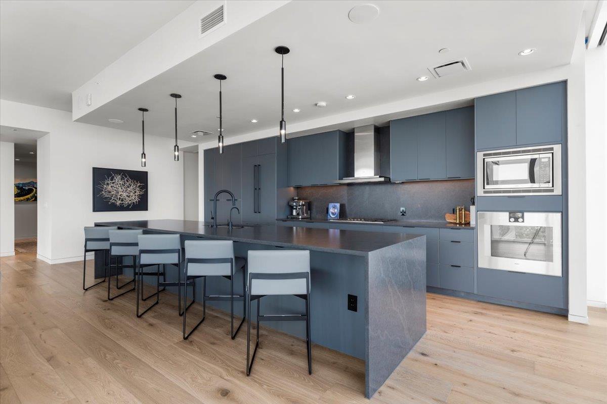 301 West Ave # 5303, Austin, TX 78701