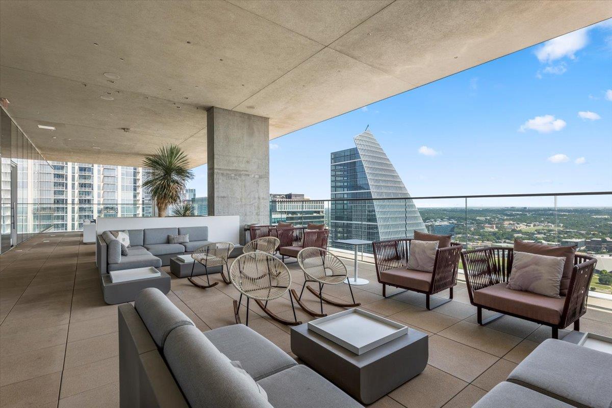 301 West Ave # 5303, Austin, TX 78701