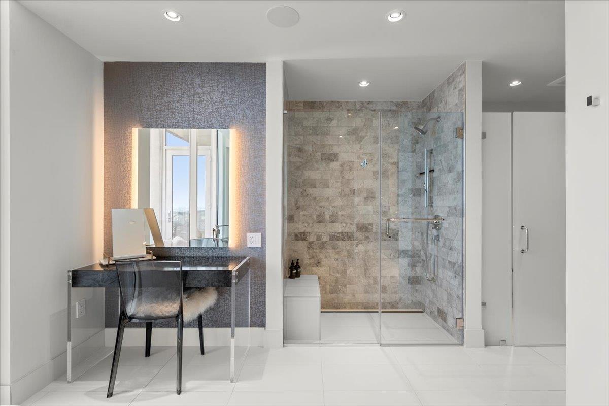 301 West Ave # 5303, Austin, TX 78701