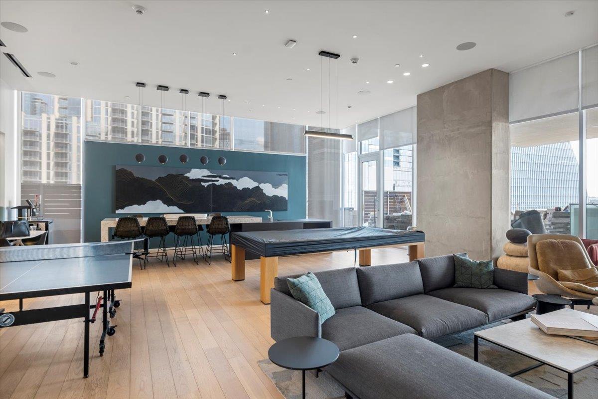 301 West Ave # 5303, Austin, TX 78701