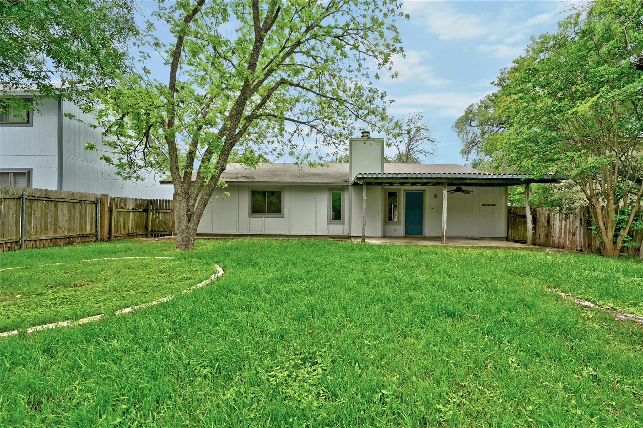 3326 Clarksburg Dr, Austin, TX 78745