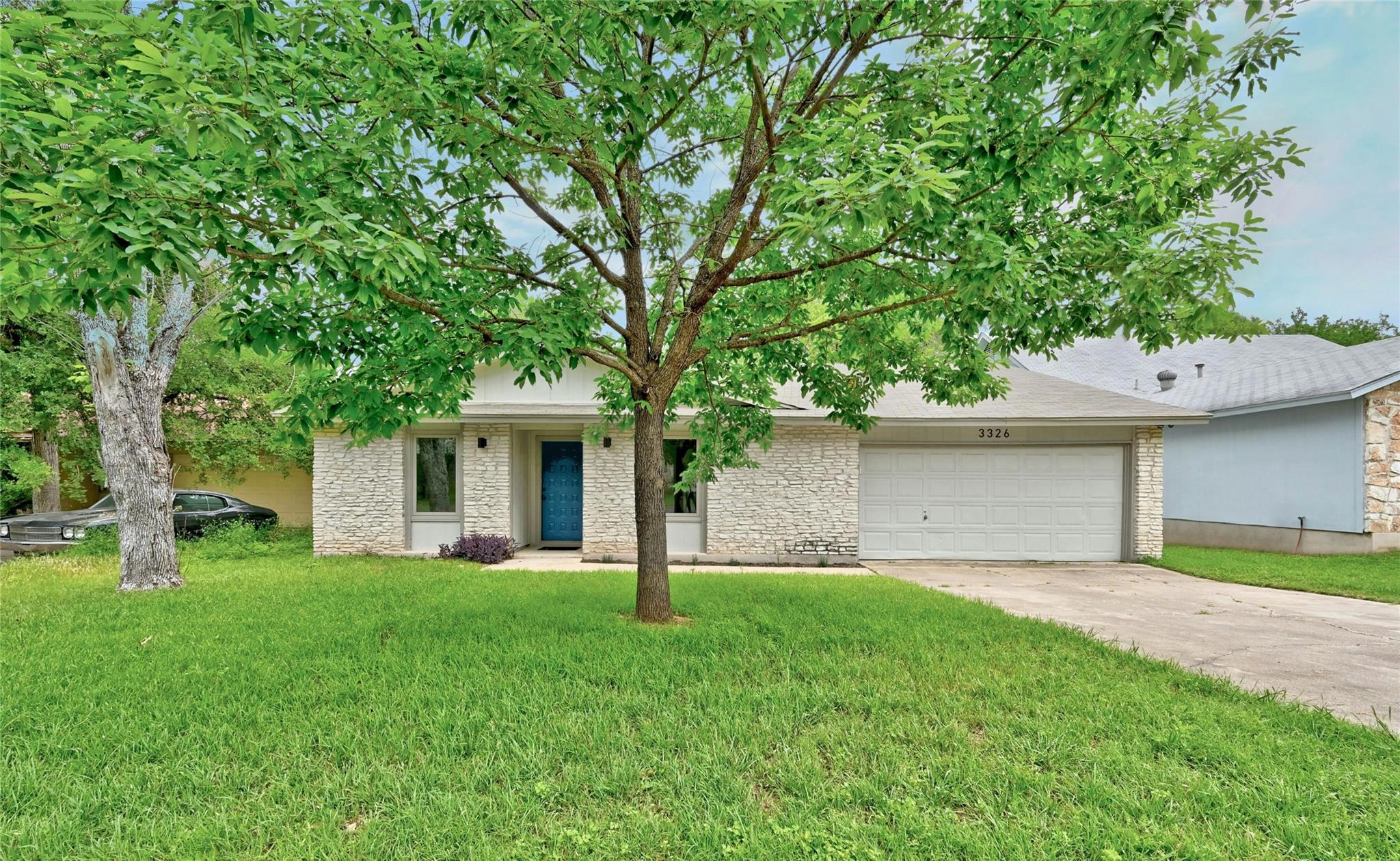 3326 Clarksburg Dr, Austin, TX 78745