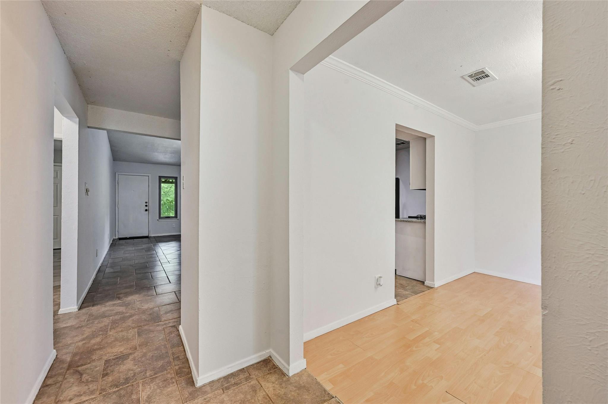 3326 Clarksburg Dr, Austin, TX 78745