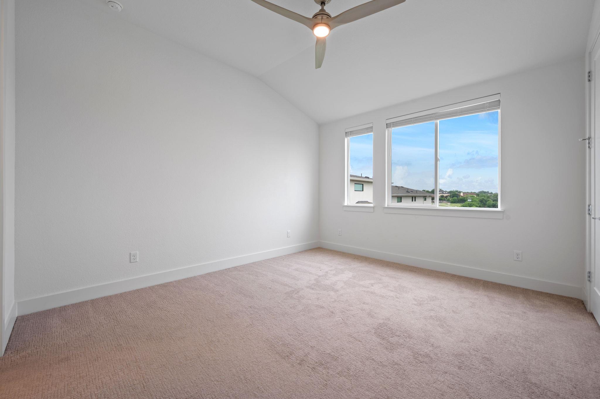 2050 Lohmans Spur Rd # 802, Lakeway, TX 78734