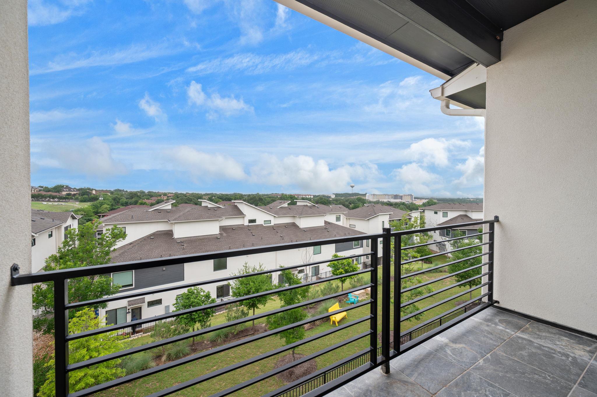 2050 Lohmans Spur Rd # 802, Lakeway, TX 78734