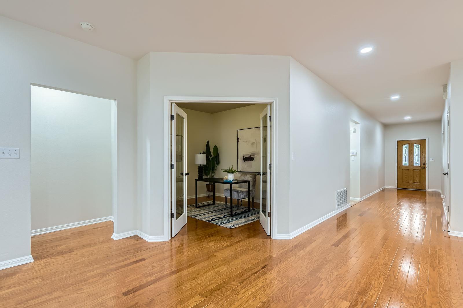 9508 Castle Pines Dr, Austin, TX 78717