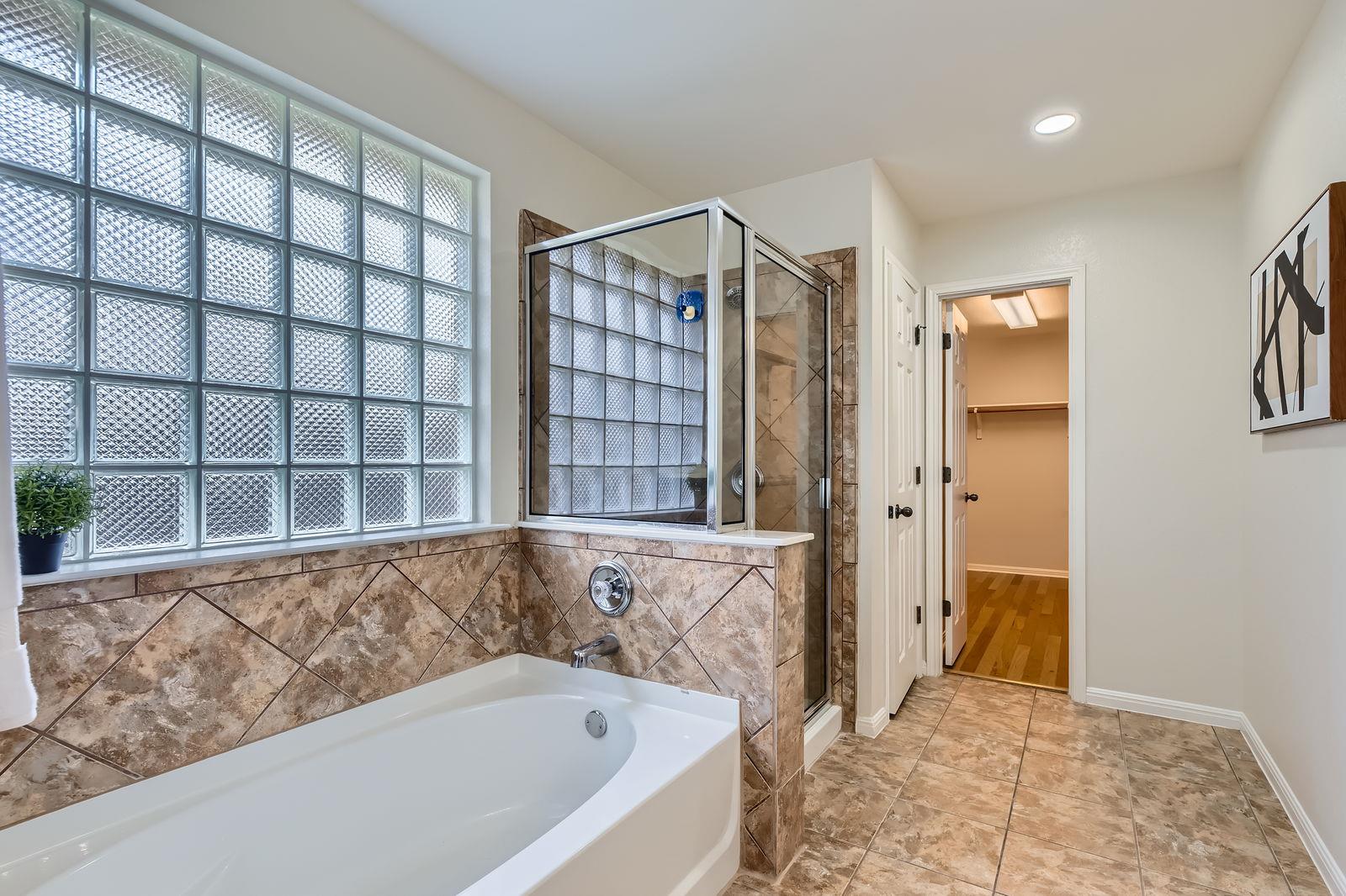 9508 Castle Pines Dr, Austin, TX 78717