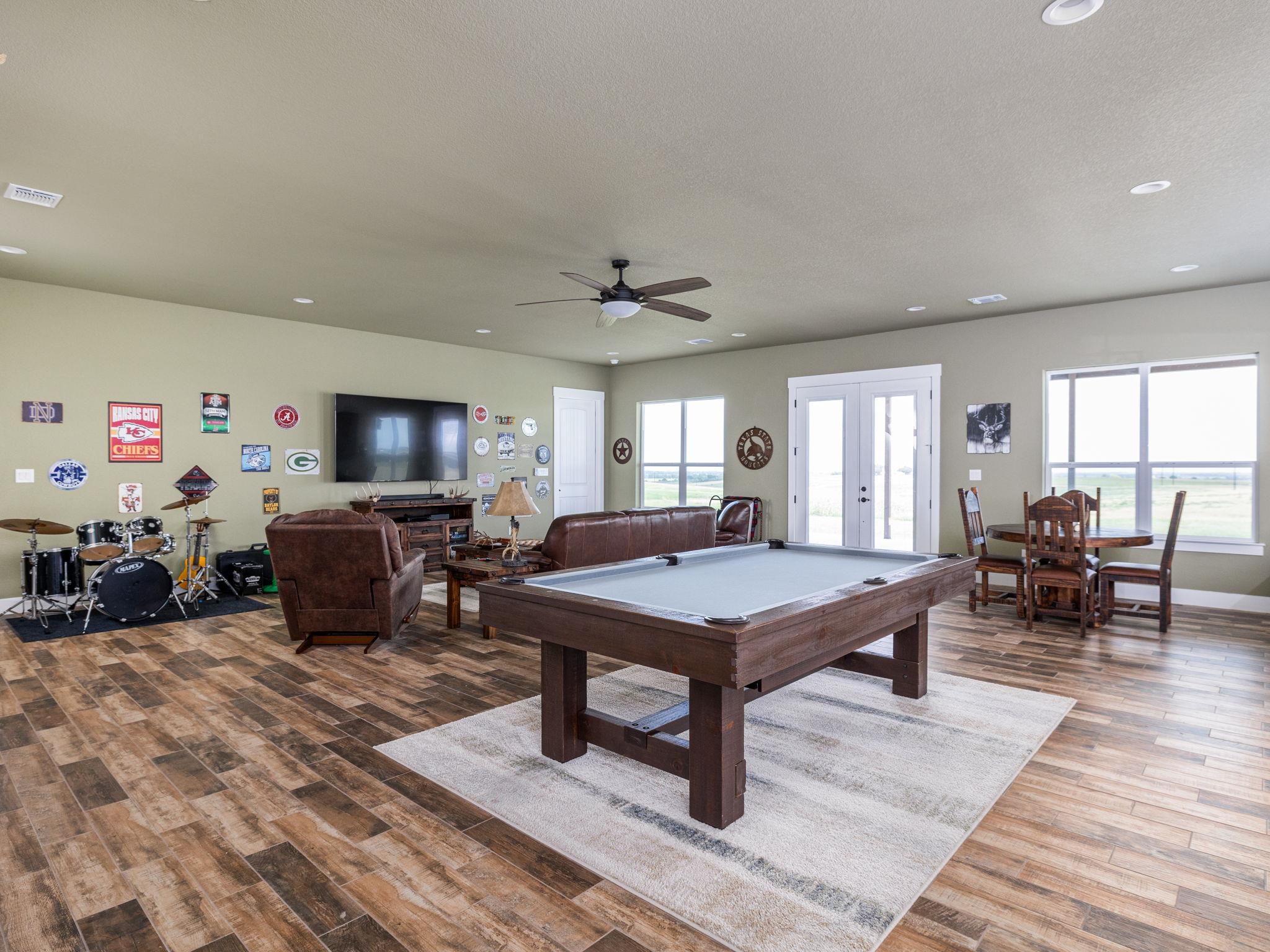 2650 COUNTY ROAD 450, Thrall, TX 76578
