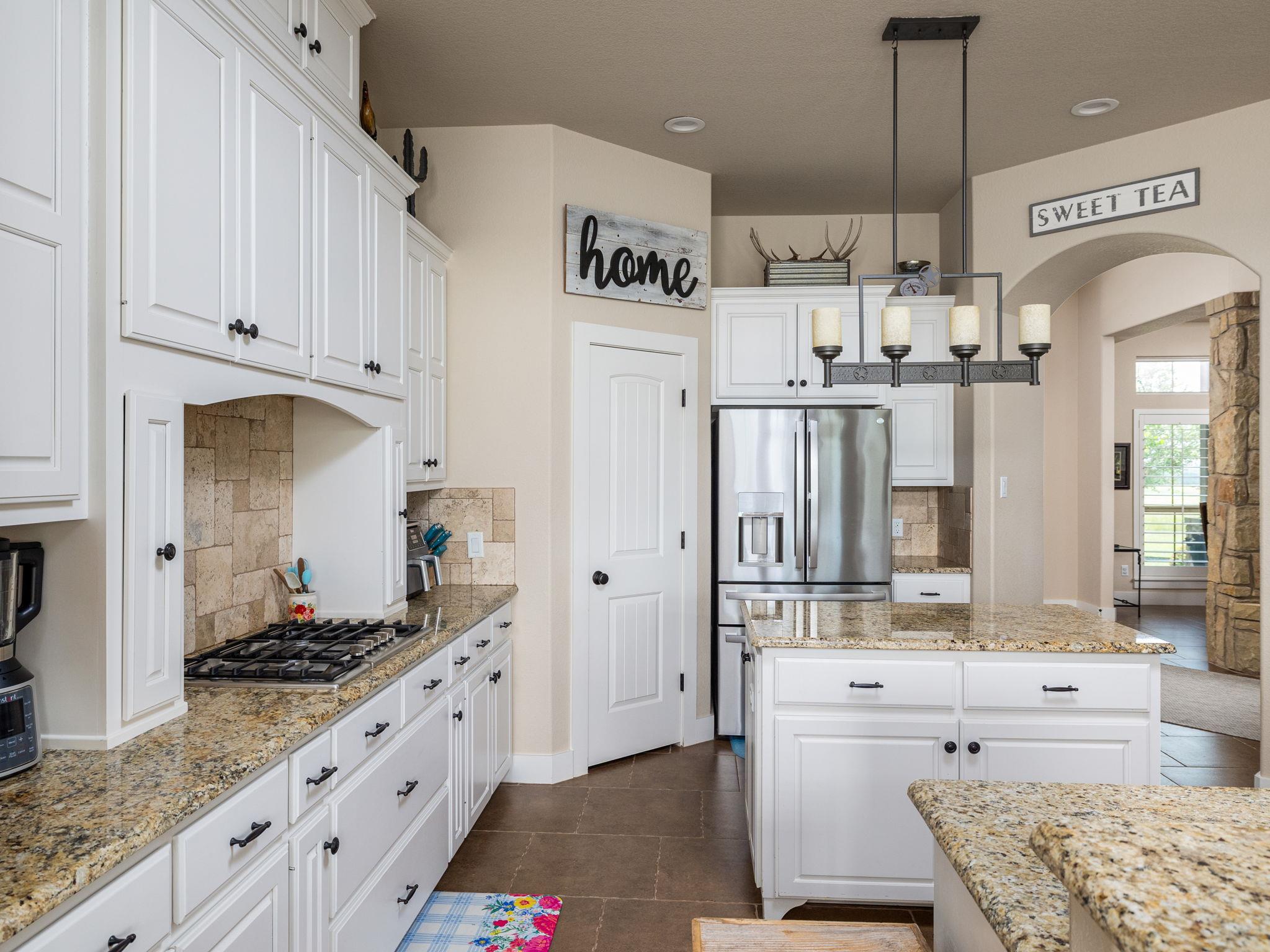 2650 COUNTY ROAD 450, Thrall, TX 76578