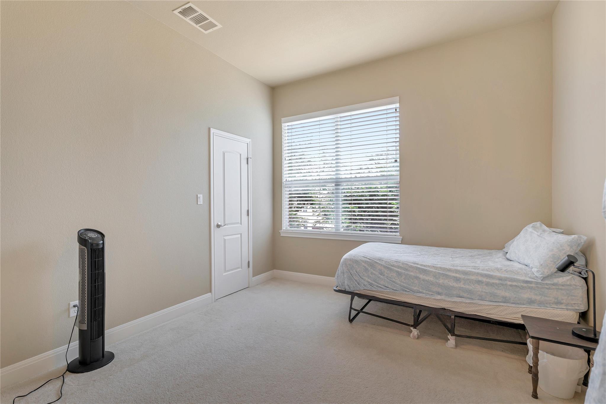 222 Vailco Ln, Austin, TX 78738