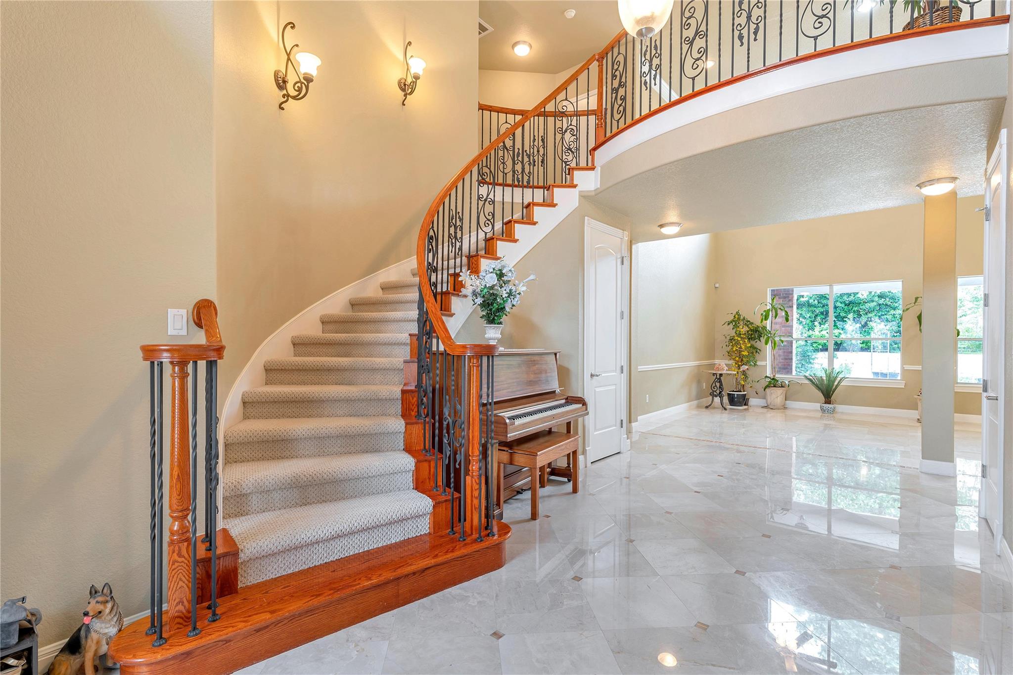 222 Vailco Ln, Austin, TX 78738