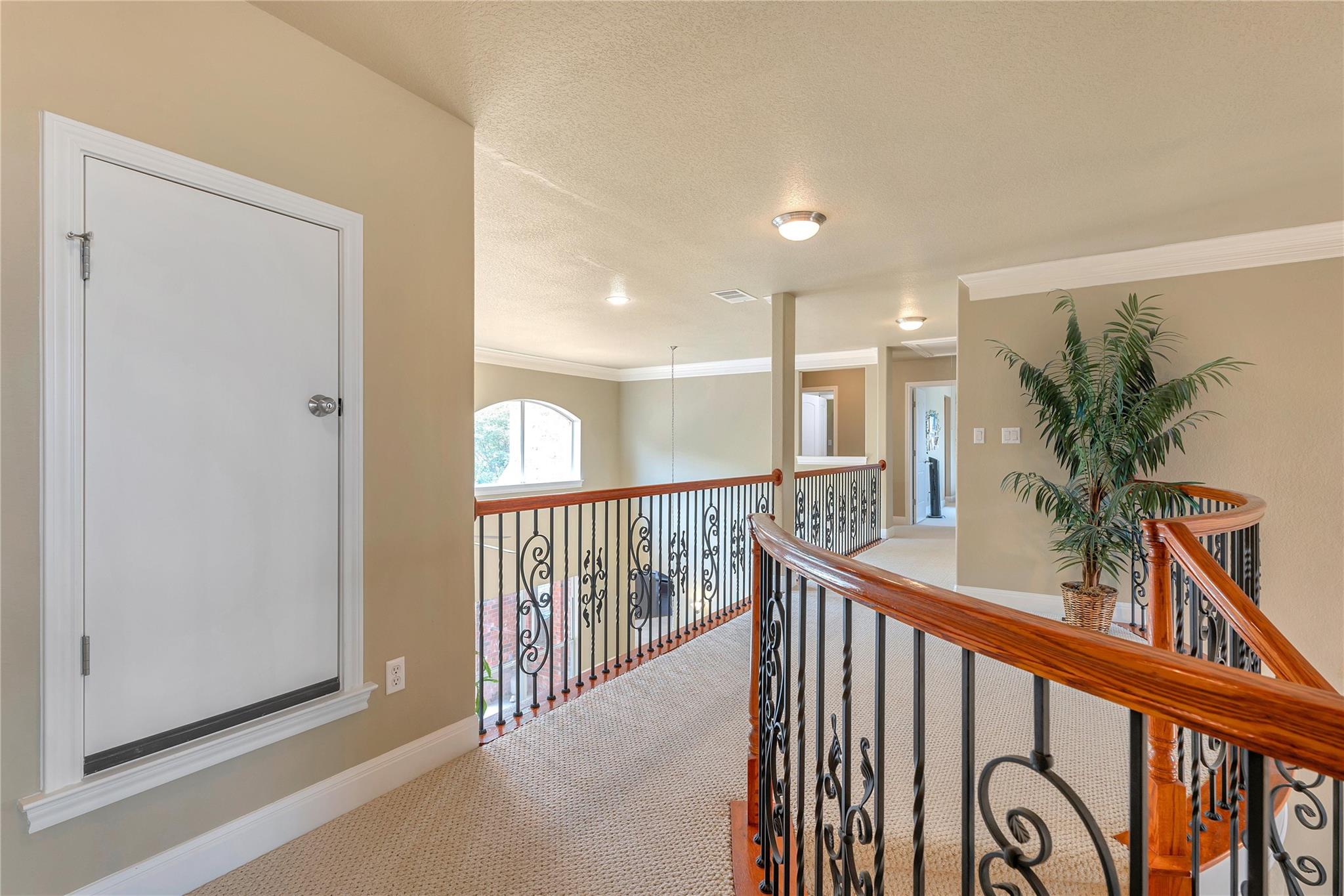 222 Vailco Ln, Austin, TX 78738
