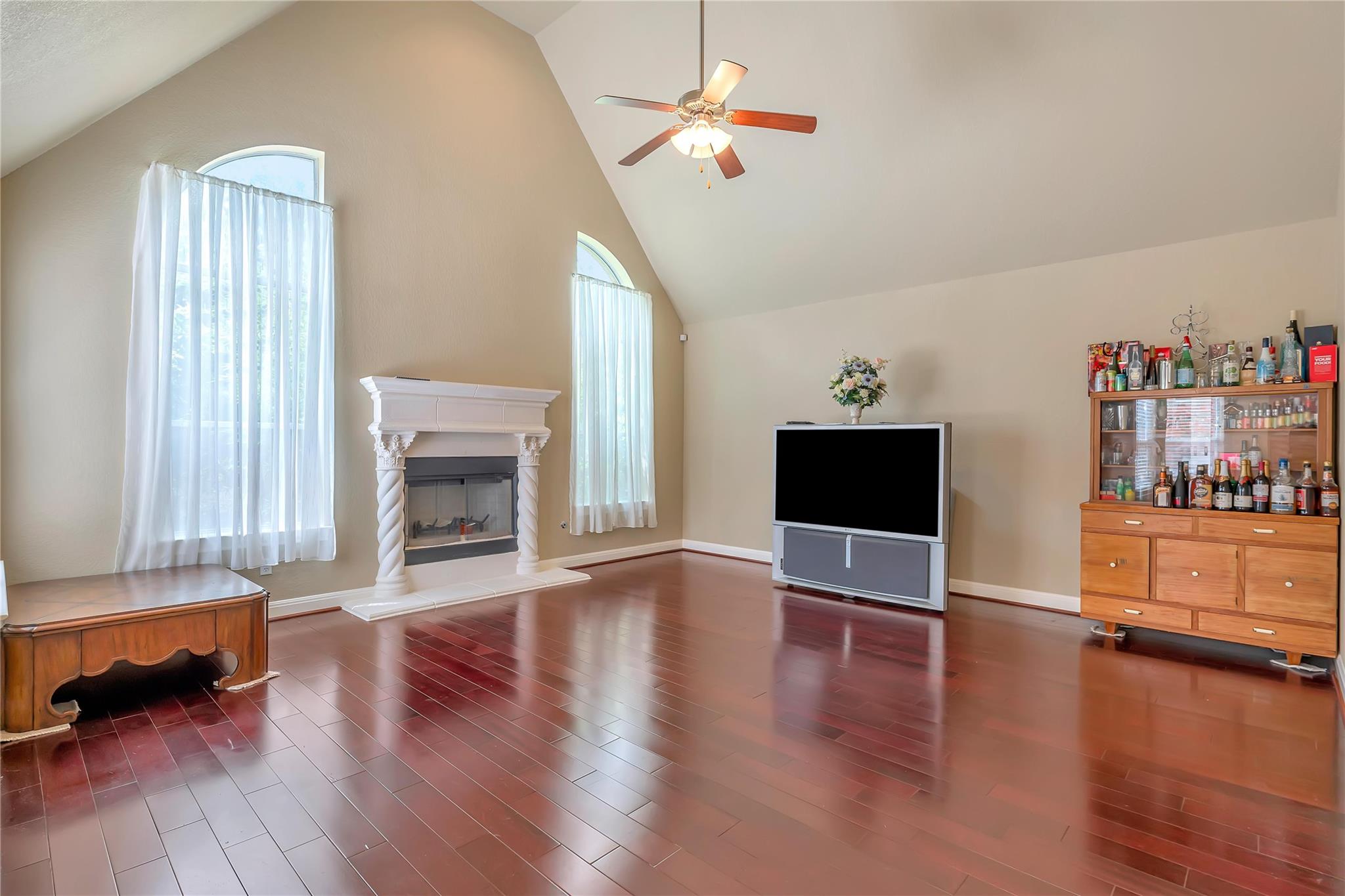 222 Vailco Ln, Austin, TX 78738