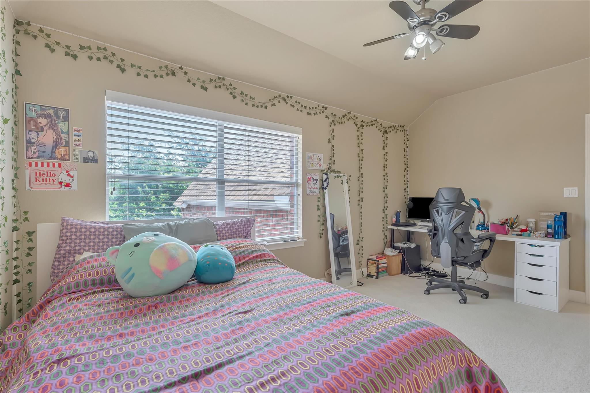 222 Vailco Ln, Austin, TX 78738