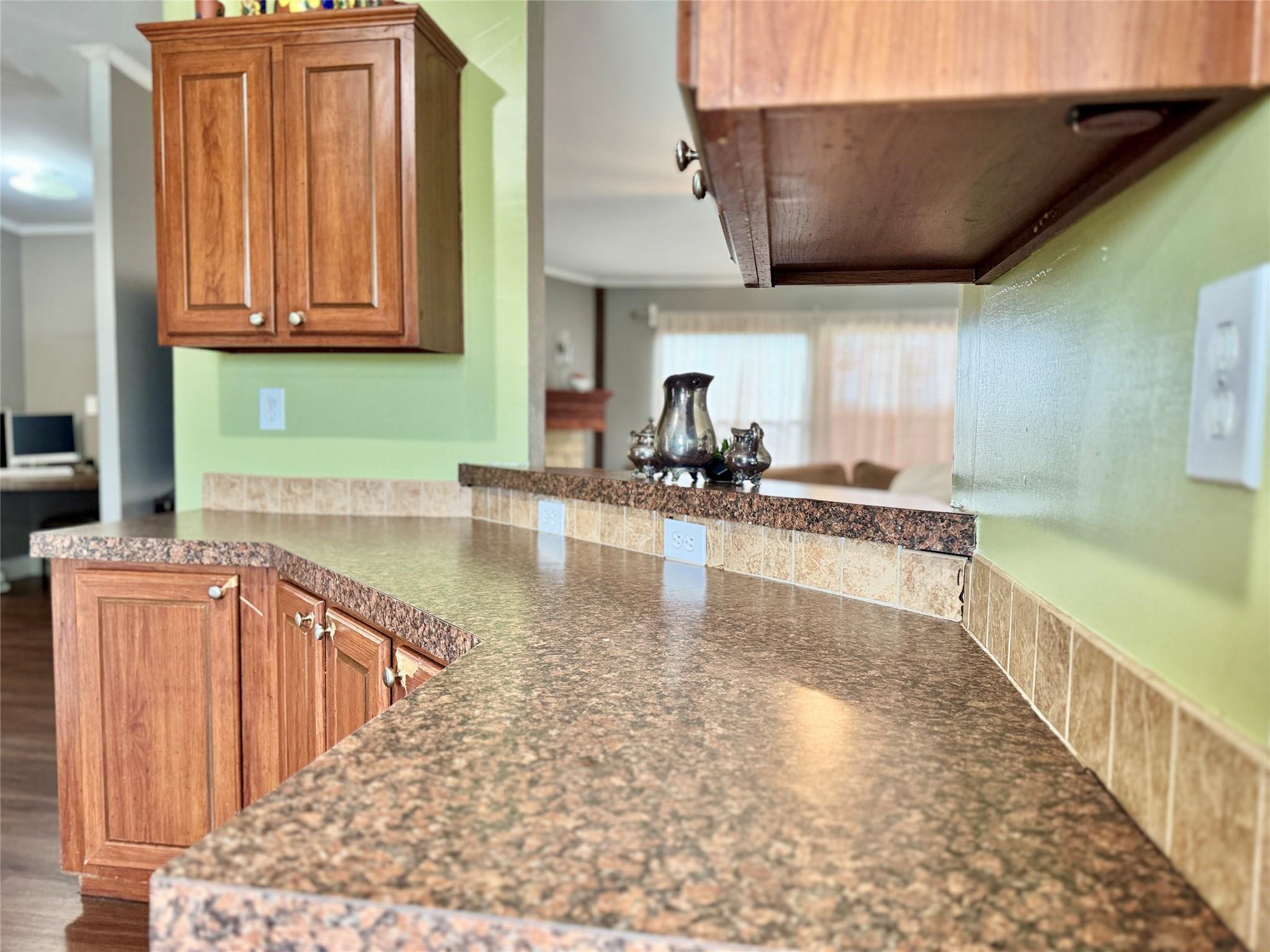 179 Sierra Rosa Dr, Cedar Creek, TX 78612