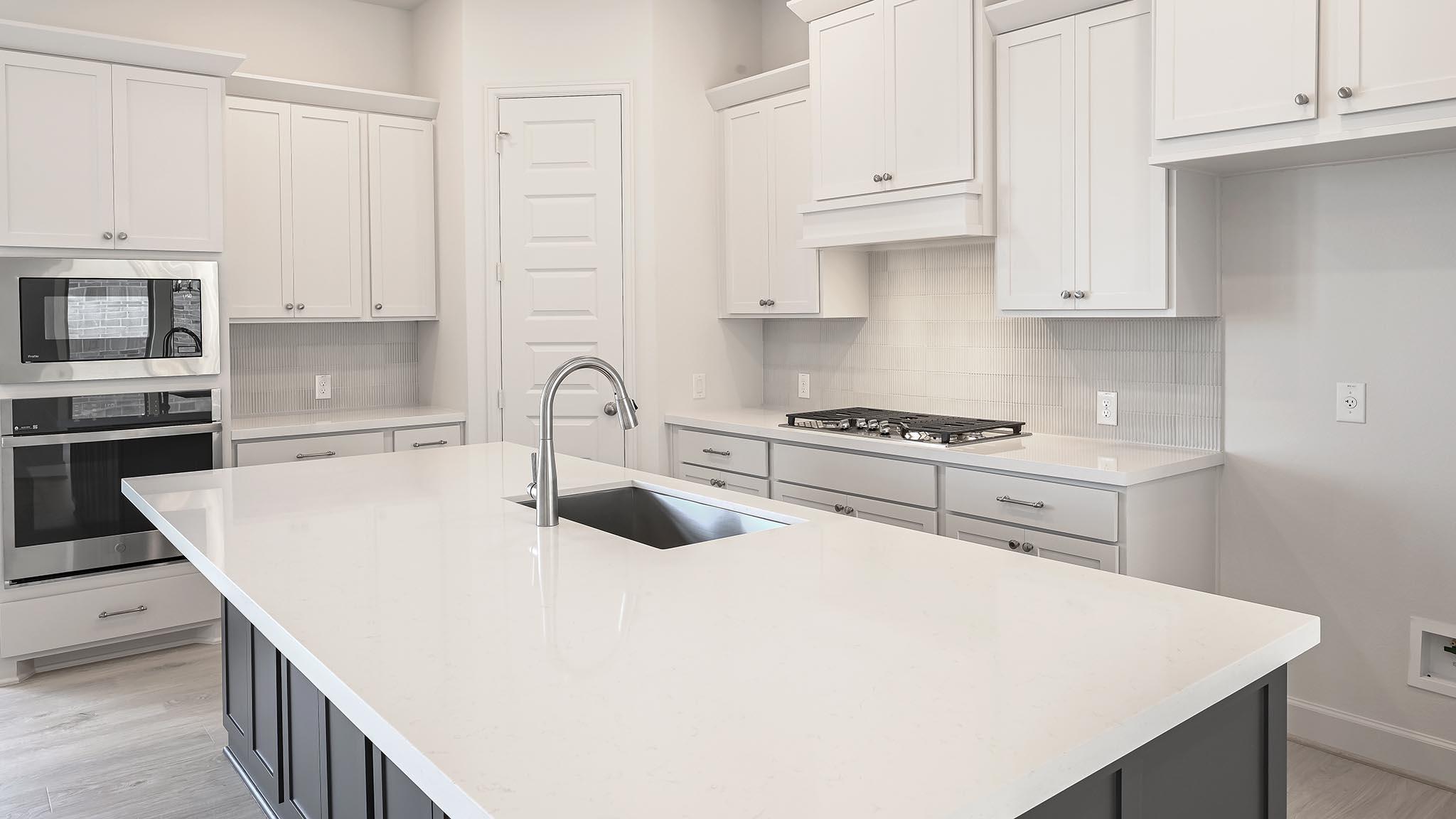 208 High Rock Pass, Kyle, TX 78640