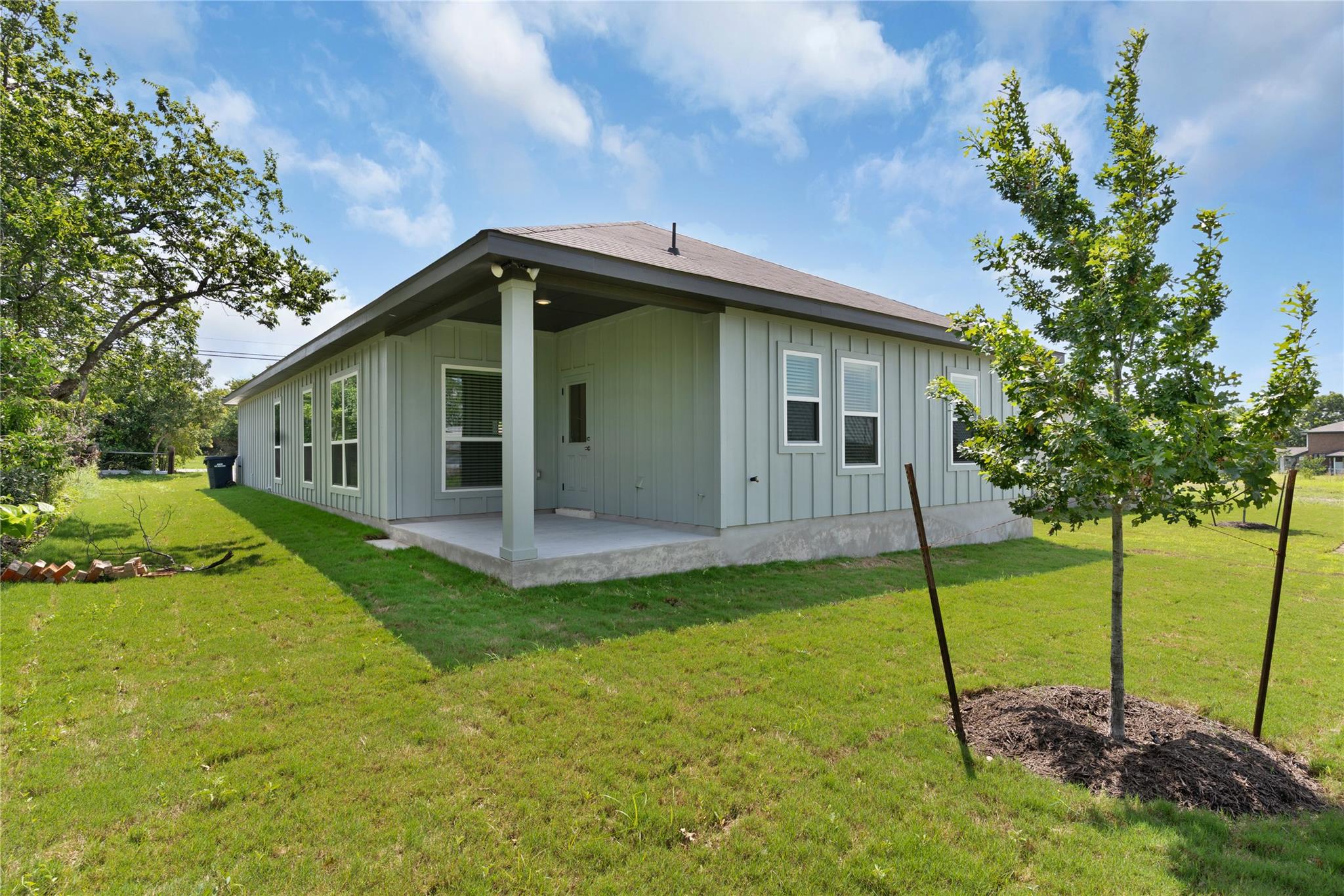 504 S Story Sts, Florence, TX 76527