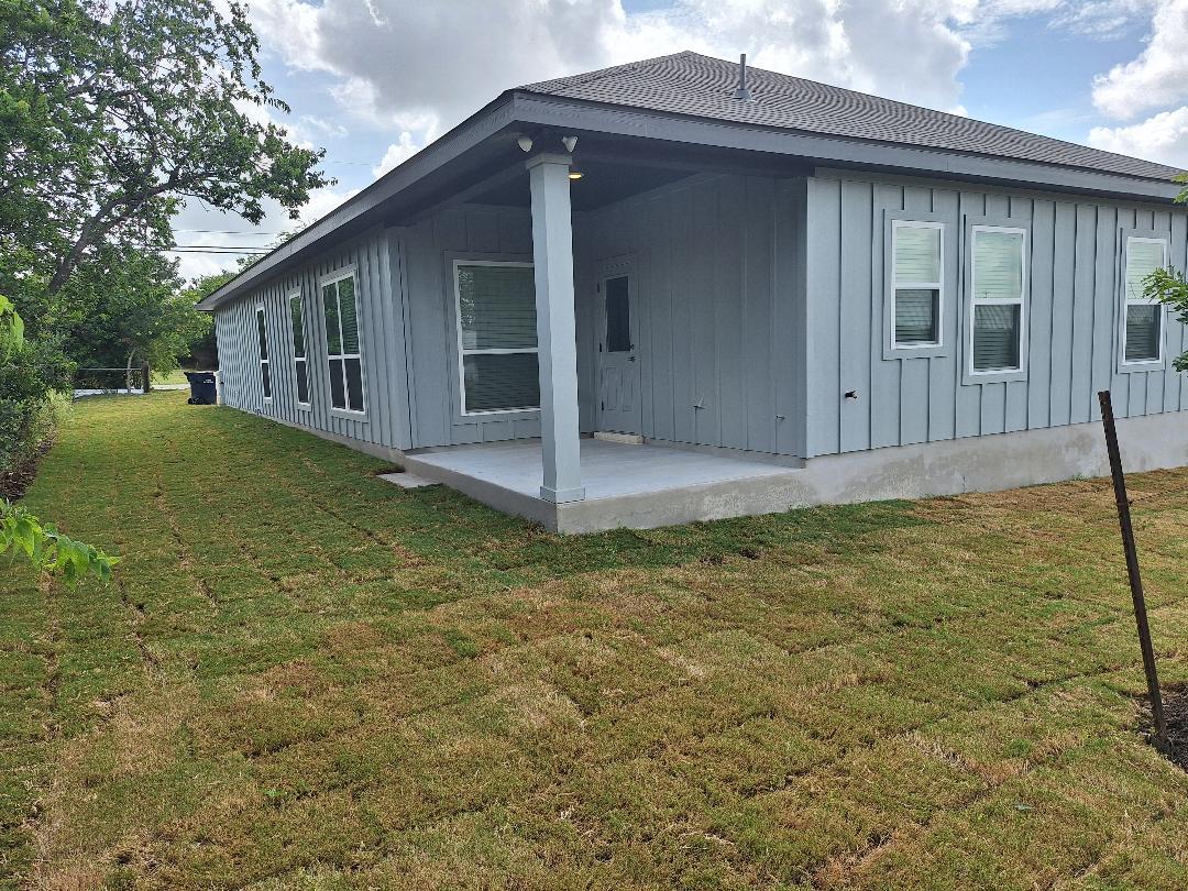 504 S Story Sts, Florence, TX 76527