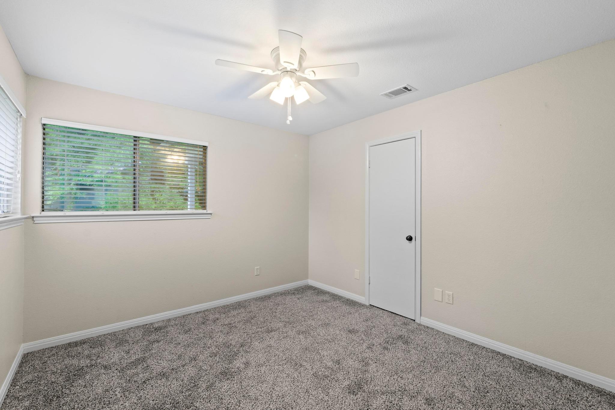 13402 Briar Hollow Dr, Austin, TX 78729