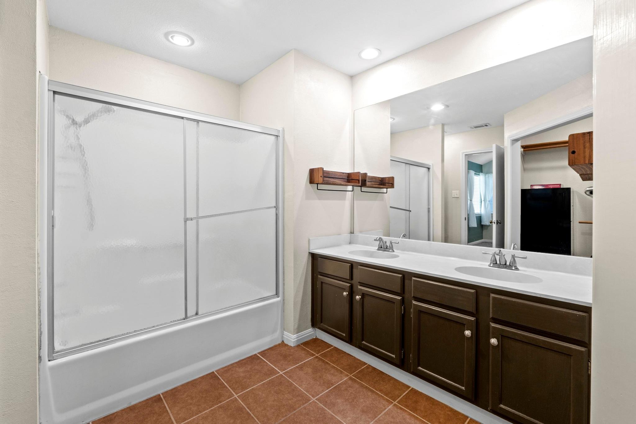 13402 Briar Hollow Dr, Austin, TX 78729