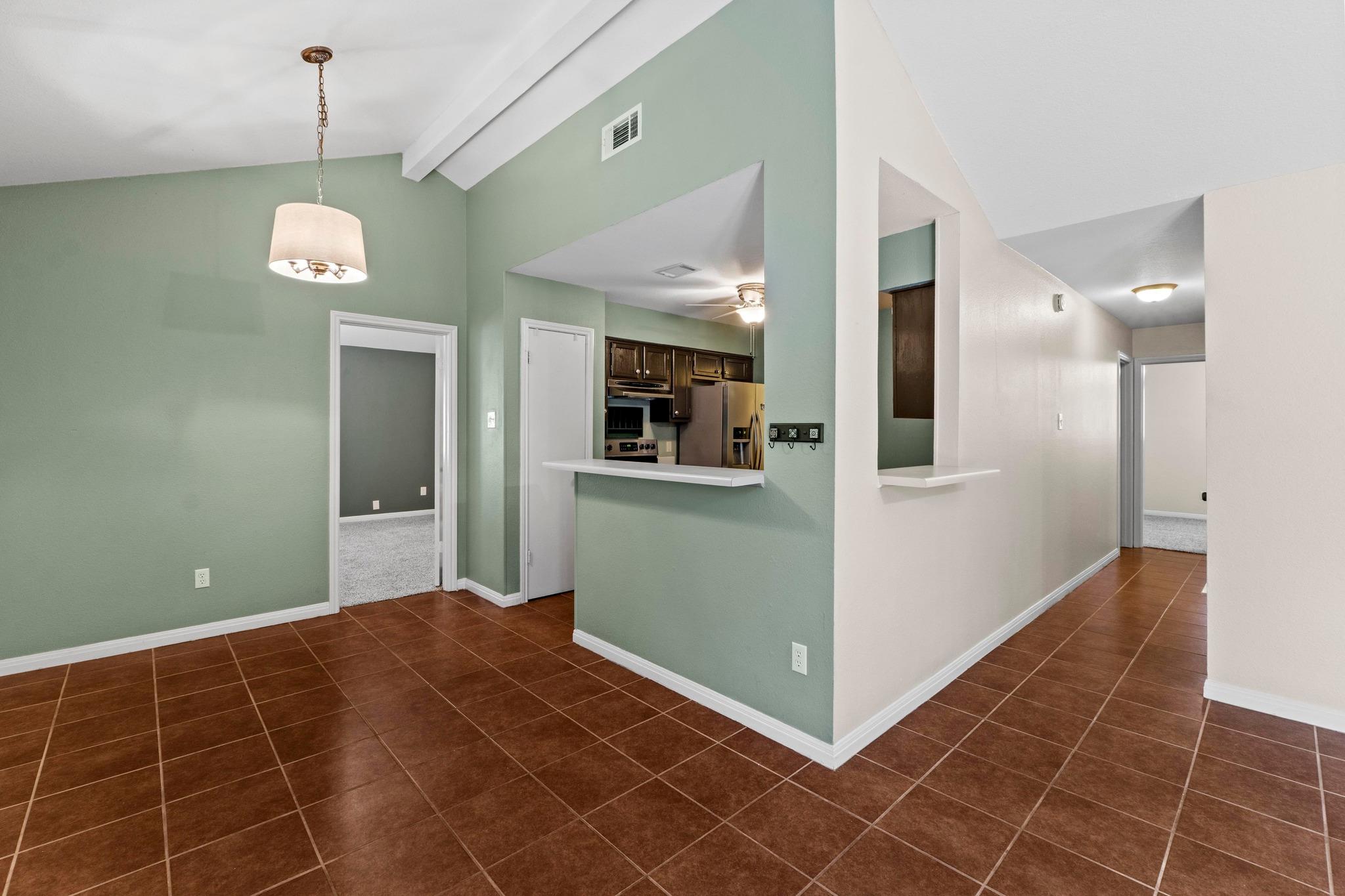 13402 Briar Hollow Dr, Austin, TX 78729