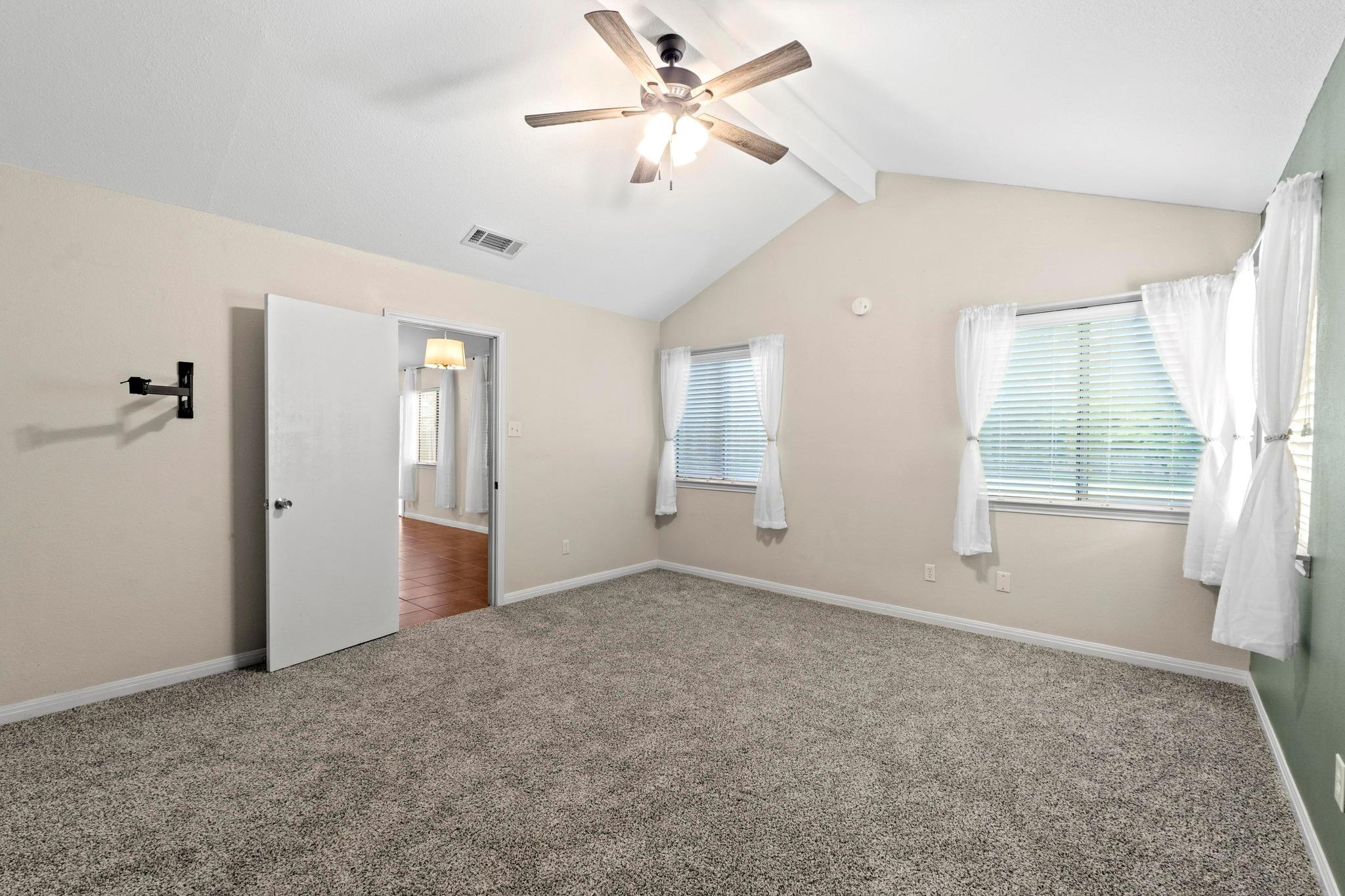 13402 Briar Hollow Dr, Austin, TX 78729