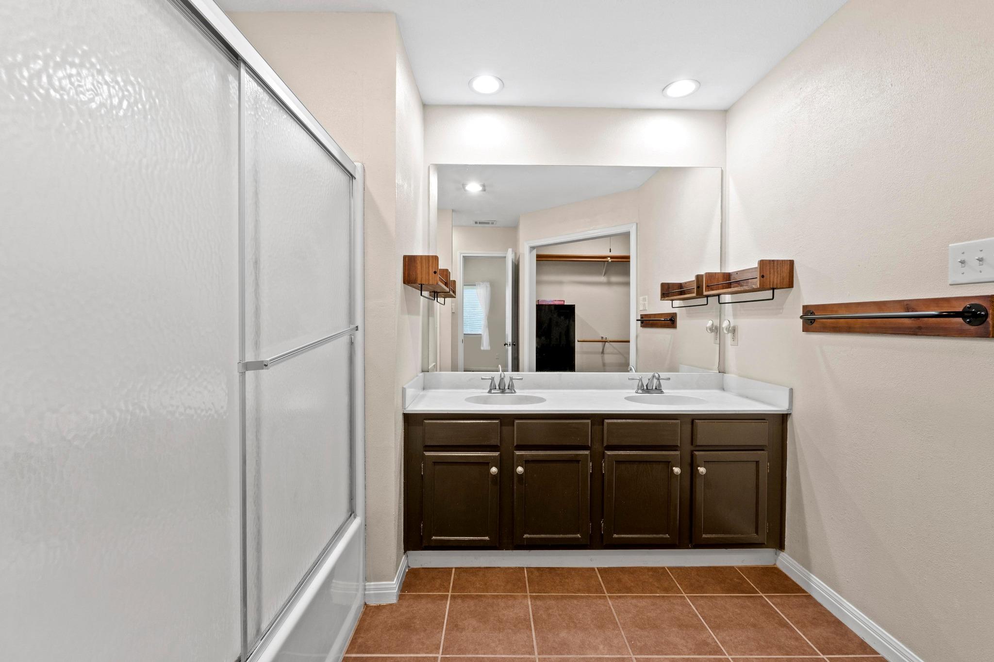 13402 Briar Hollow Dr, Austin, TX 78729