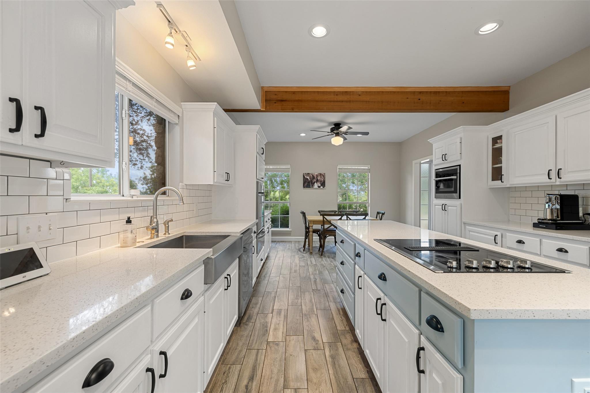 3501 Lakeway Blvd, Lakeway, TX 78734