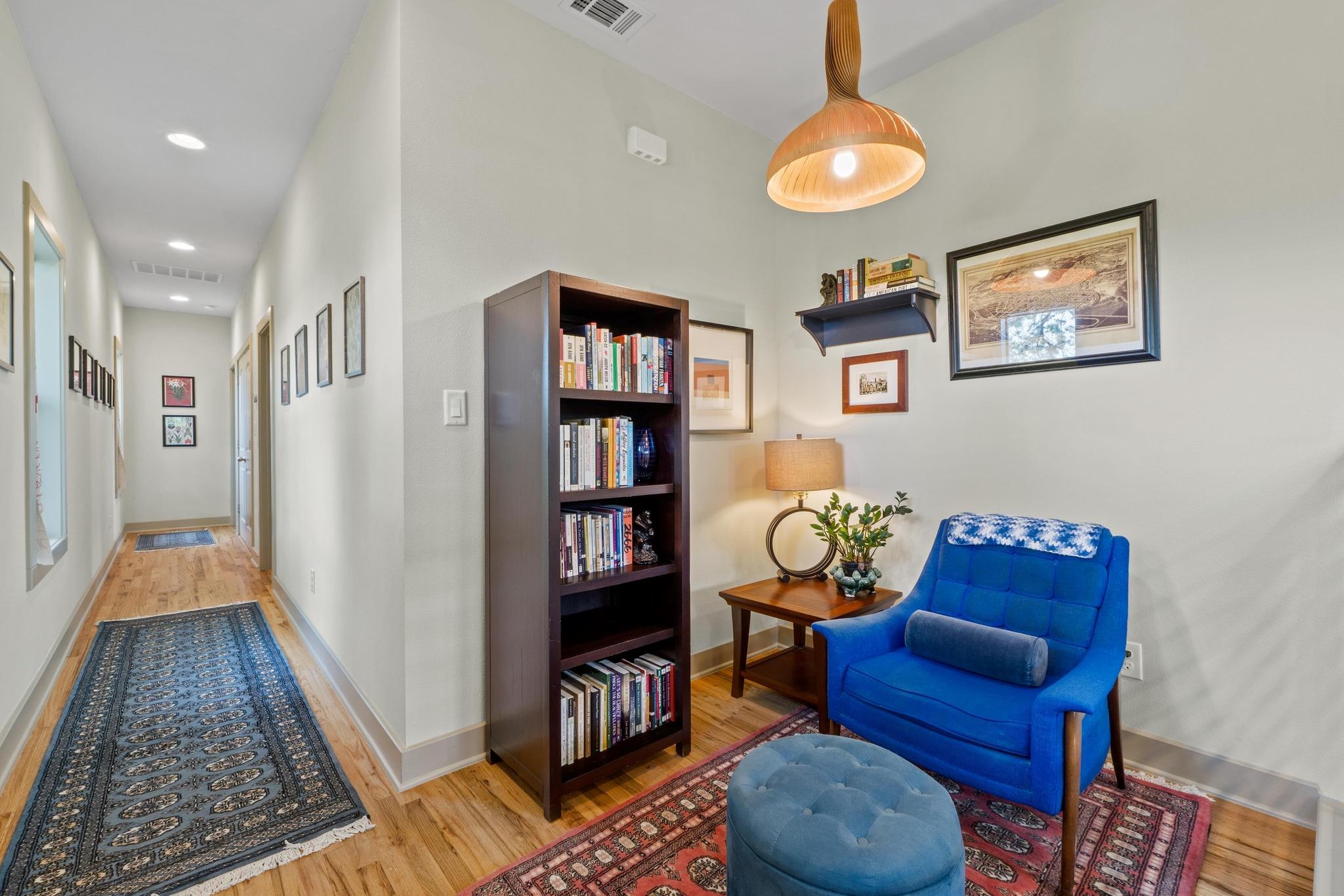 1907 E 20th St, Austin, TX 78722