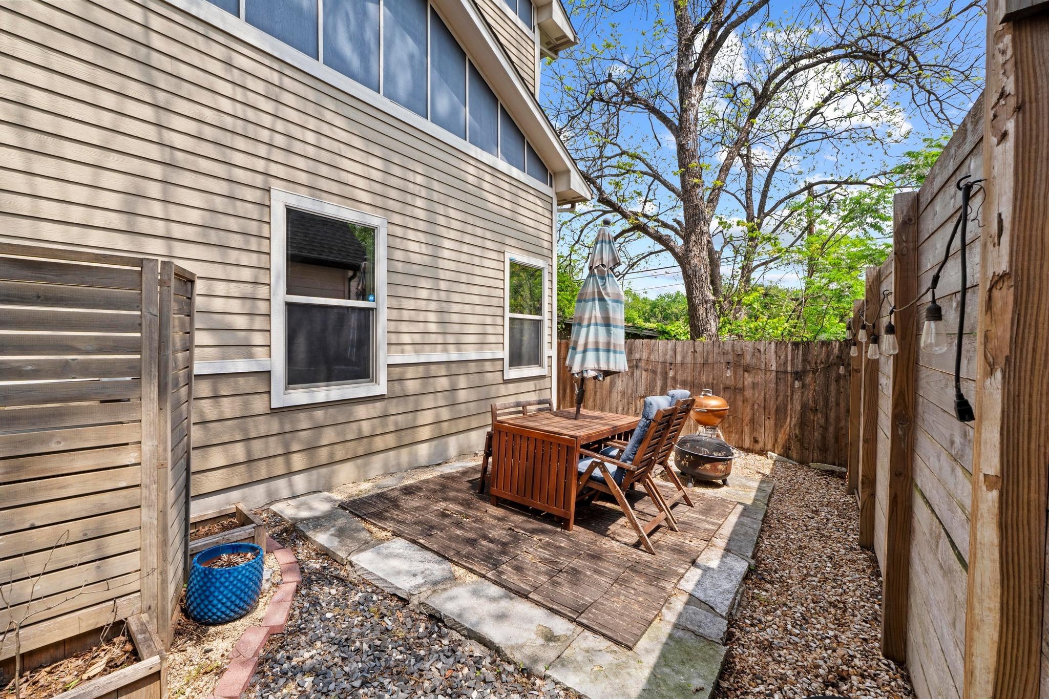 1907 E 20th St, Austin, TX 78722