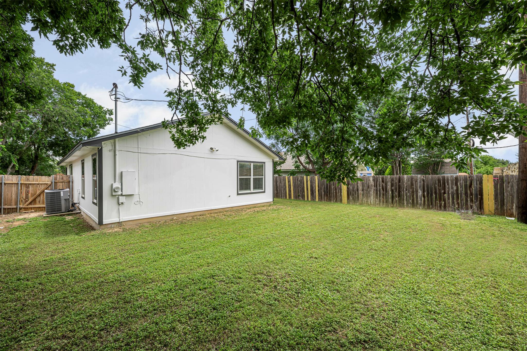 613 Broken Bow Dr, Round Rock, TX 78681