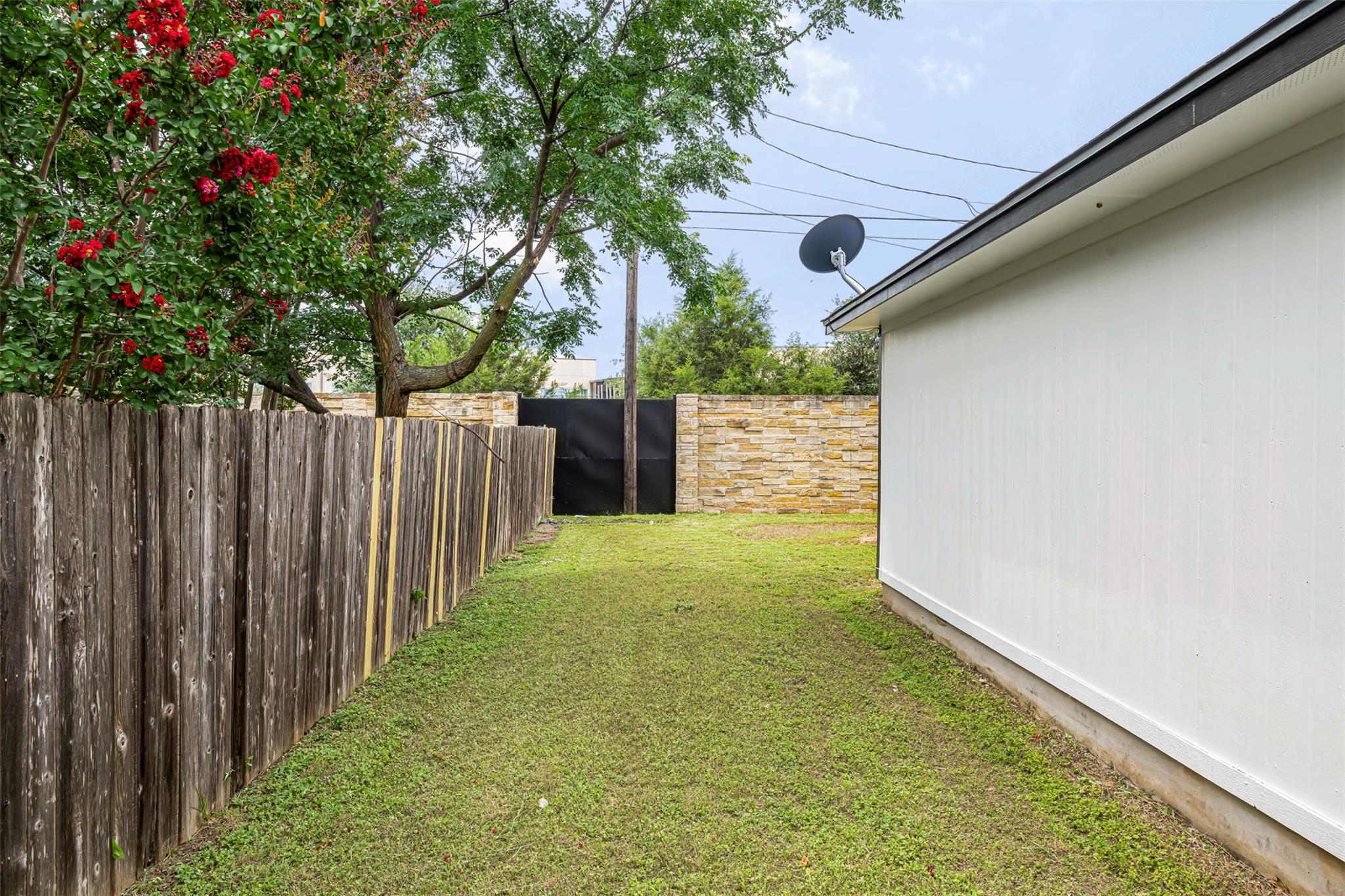 613 Broken Bow Dr, Round Rock, TX 78681