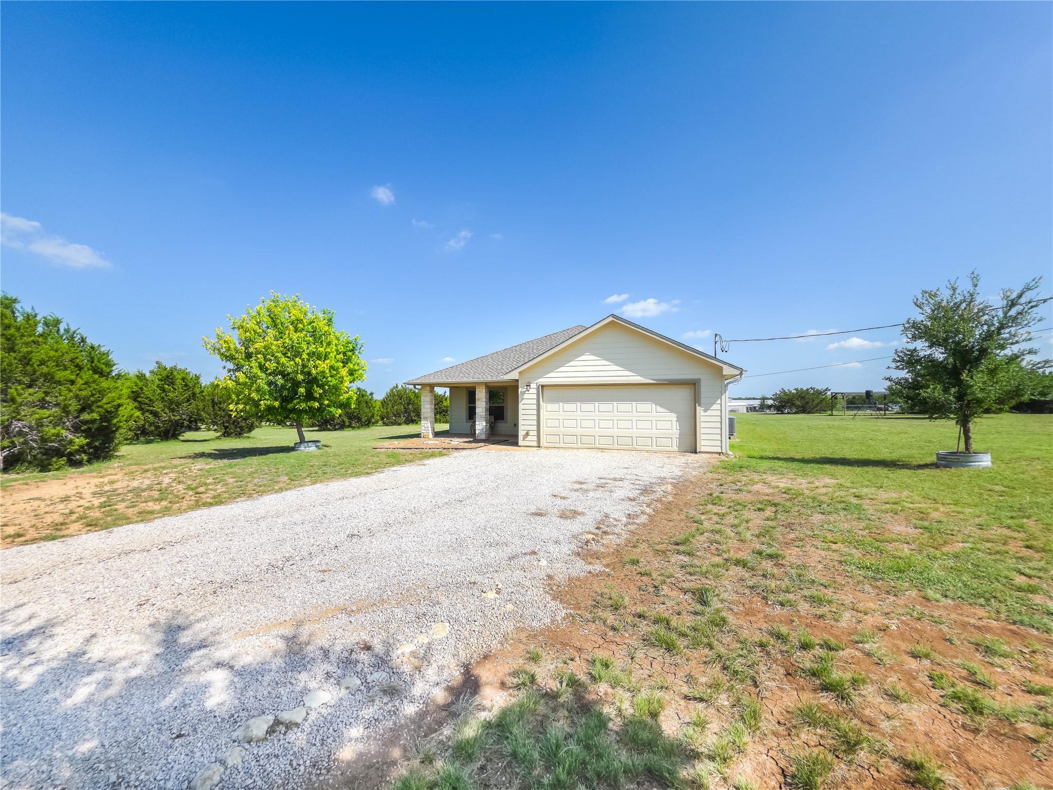 120 Lost Oaks Ct, Liberty Hill, TX 78642