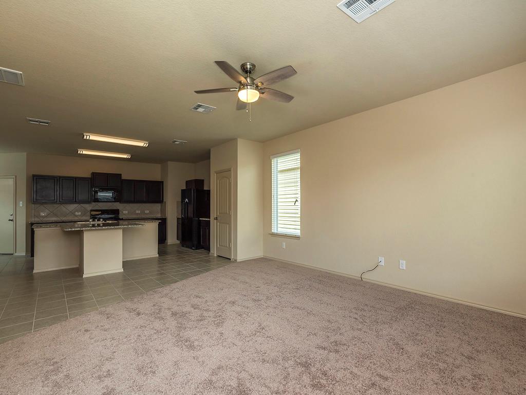 113 Tallow Trl, San Marcos, TX 78666
