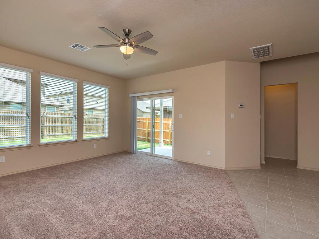 113 Tallow Trl, San Marcos, TX 78666
