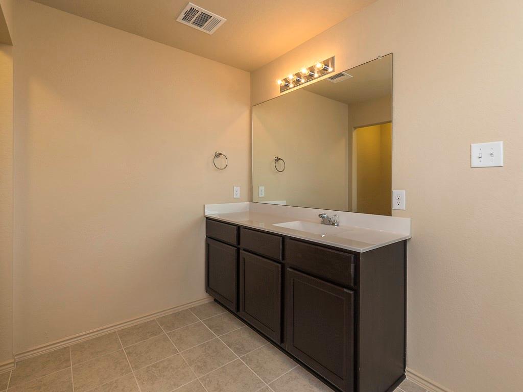 113 Tallow Trl, San Marcos, TX 78666