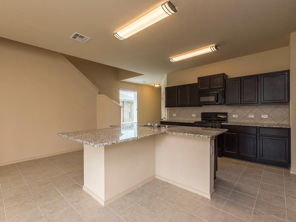 113 Tallow Trl, San Marcos, TX 78666