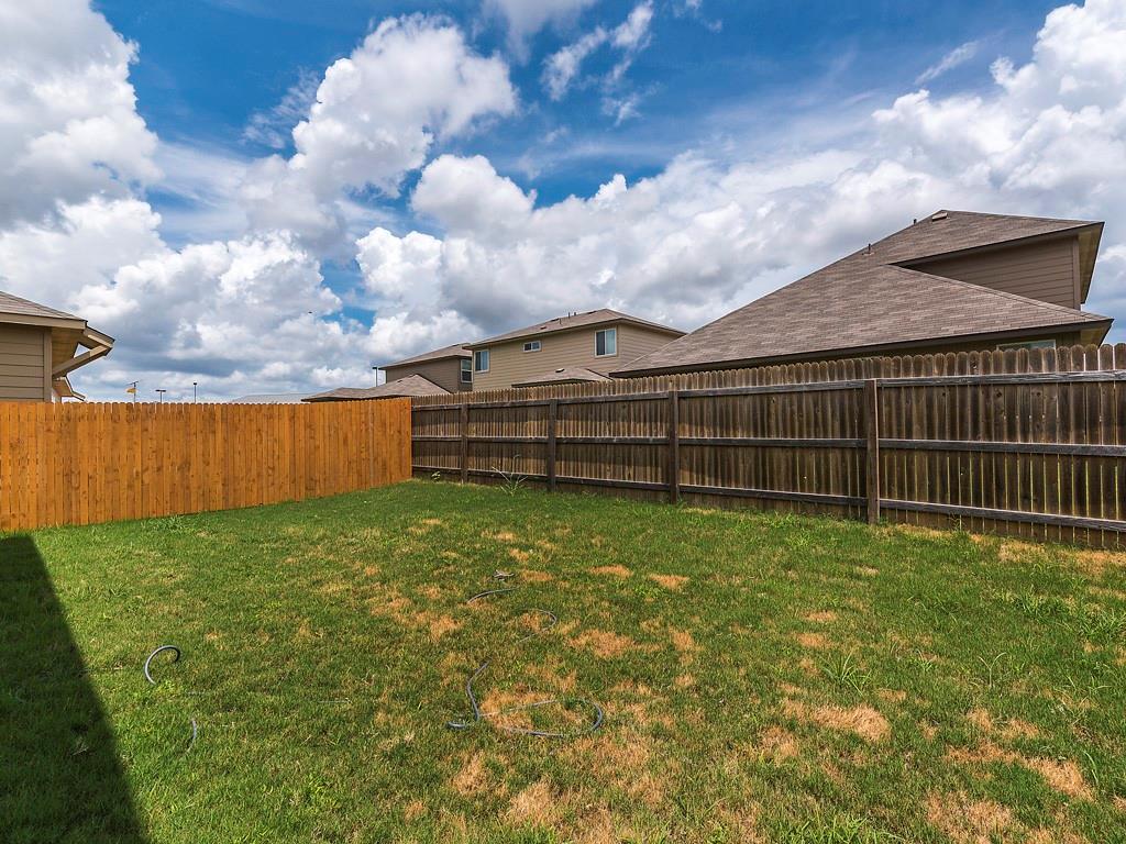 113 Tallow Trl, San Marcos, TX 78666