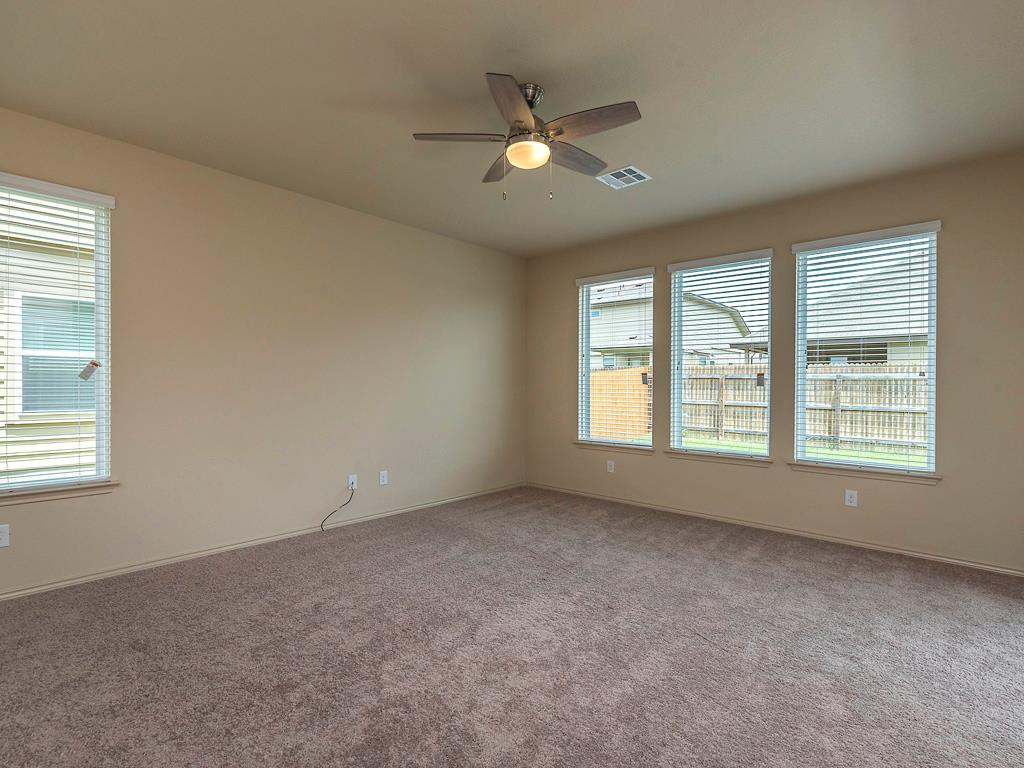 113 Tallow Trl, San Marcos, TX 78666