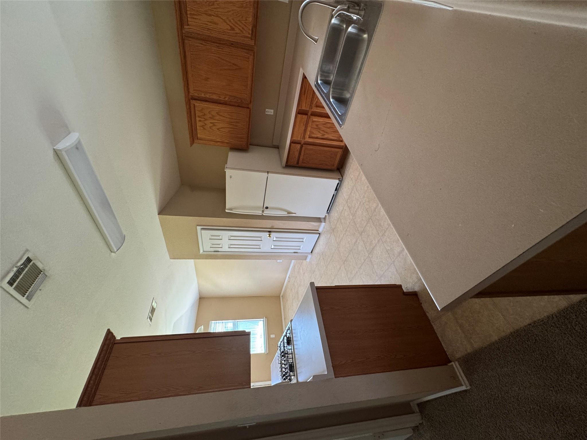 209 LAKE WASHINGTON Dr, Kyle, TX 78640