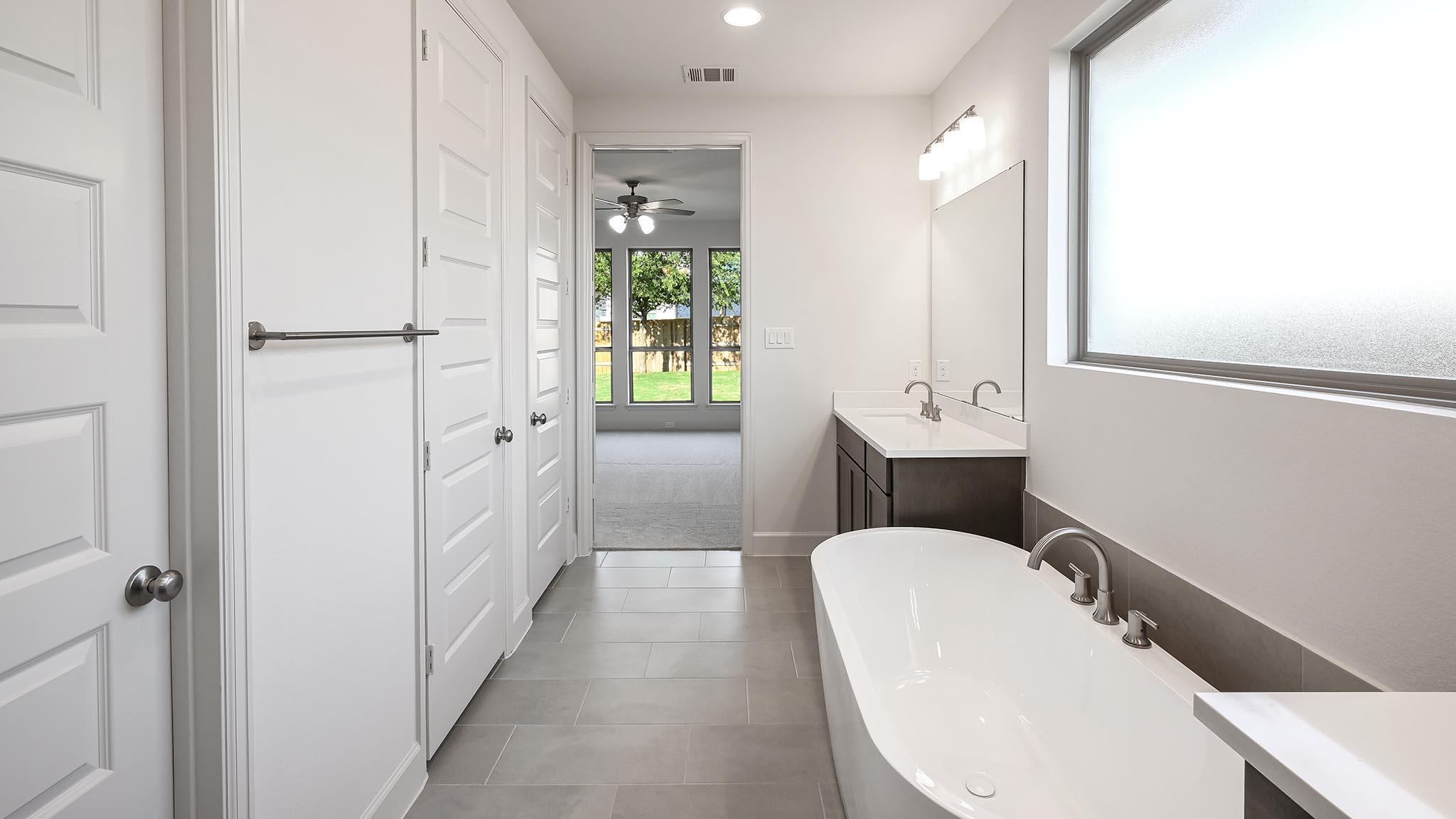 523 Prickly Poppy Loop, Kyle, TX 78640