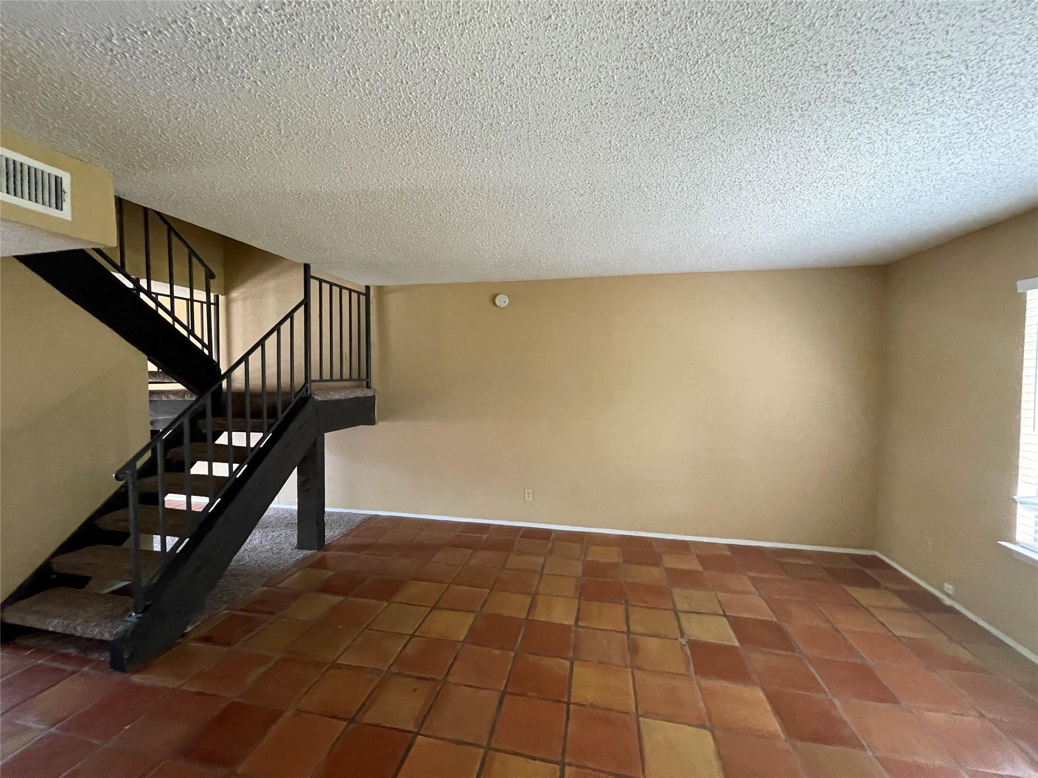 9611 Blue Creek Ln, Austin, TX 78758